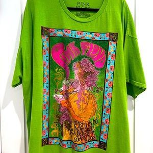 Urban Outfitters Pink Floyd tee